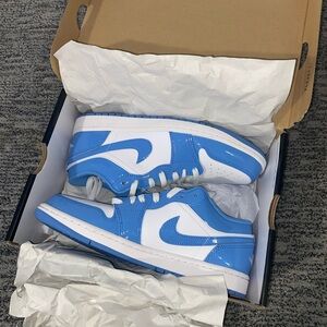 Jordan Women's Shoes - Blue and White